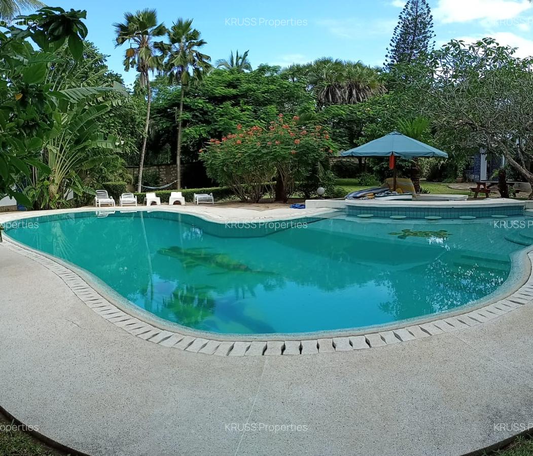3 Bed Townhouse with En Suite at Hr3000 - 7