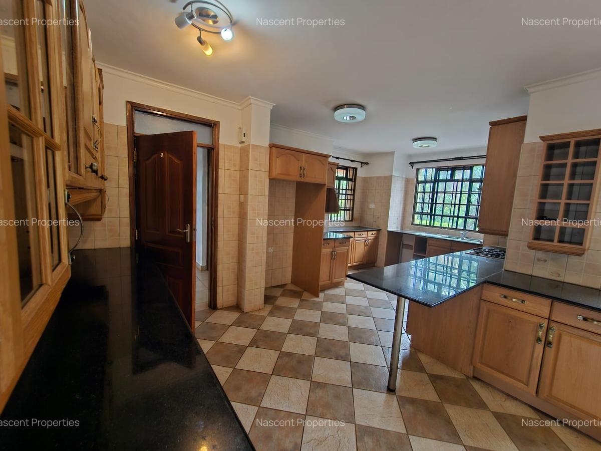 4 Bed Villa with En Suite in Runda - 5