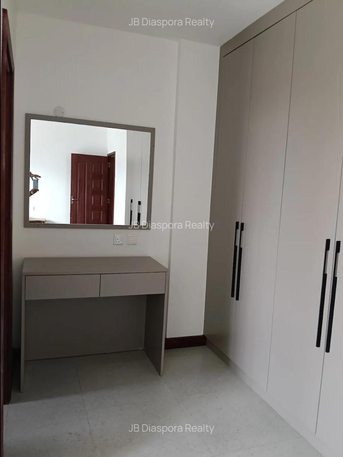 3 Bed Apartment with Staff Quarters in Parklands - 5