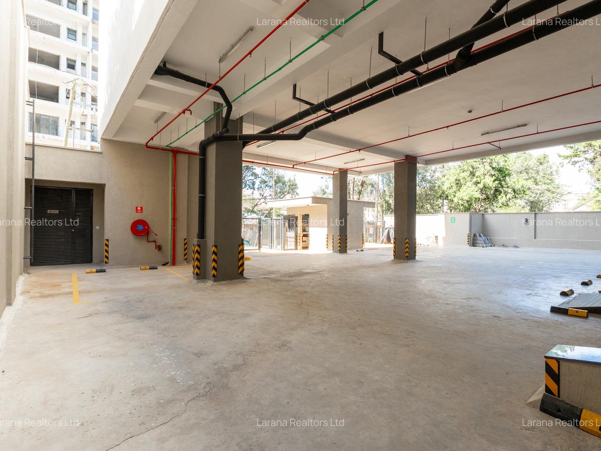 7,000 ft² Office with Backup Generator at George Padmore Rd - 15