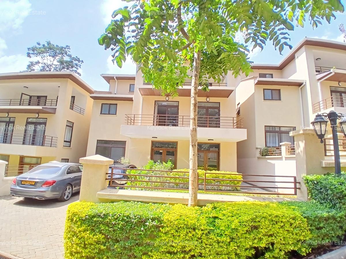 5 Bed Townhouse with En Suite at Lavington Green - 4
