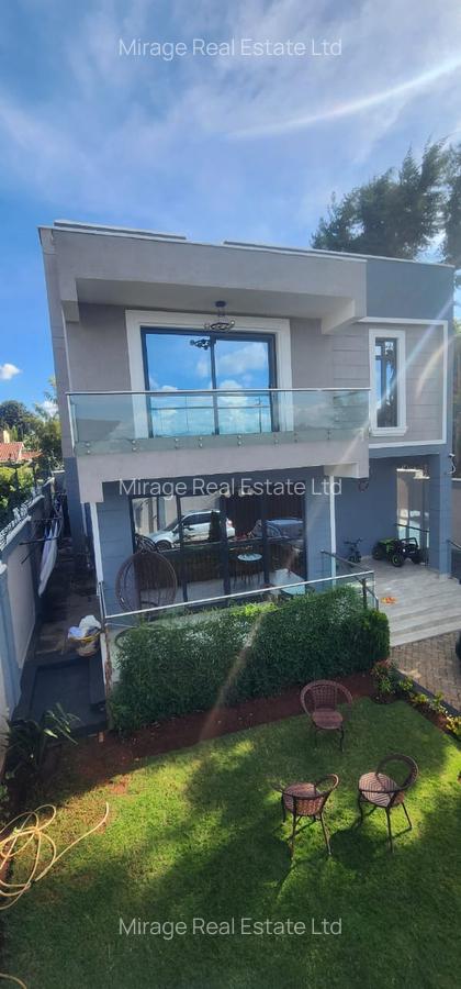 5 Bed House with En Suite in Cianda - 2