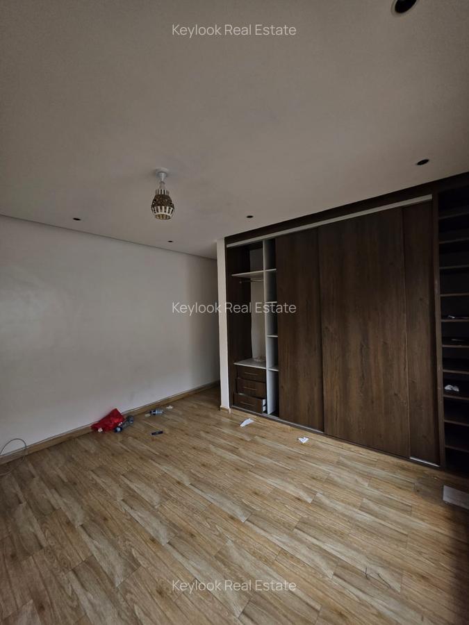 5 Bed Townhouse with En Suite at Gitanga Road - 12