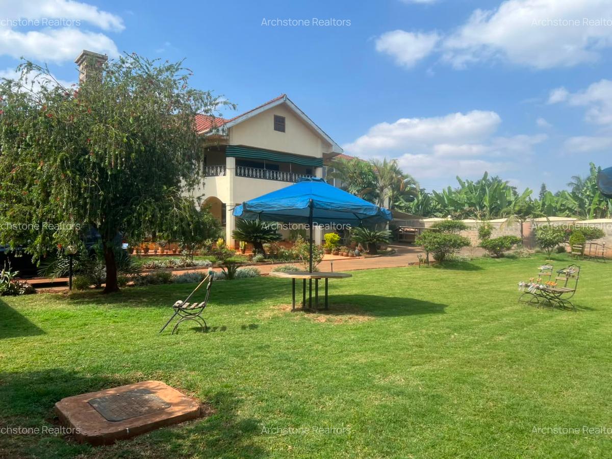 10 Bed House with En Suite in Runda - 2