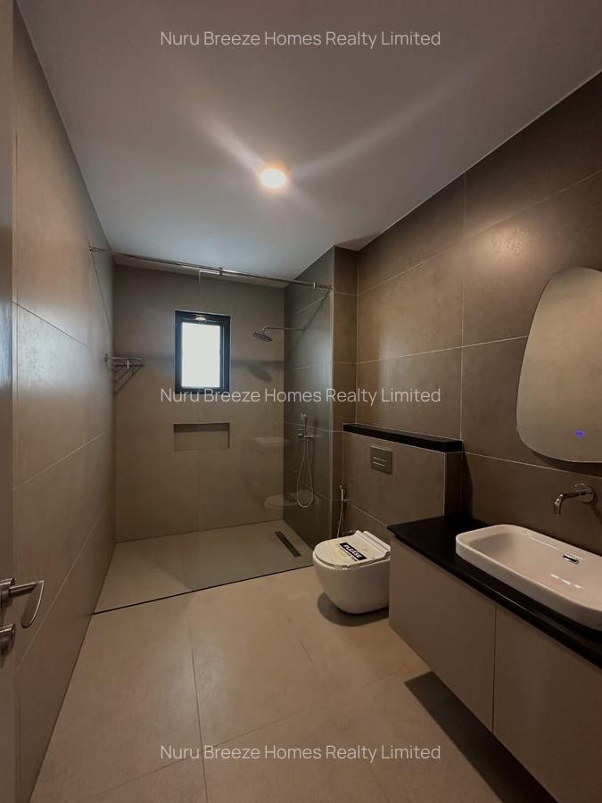 4 Bed Townhouse with En Suite in Langata - 19