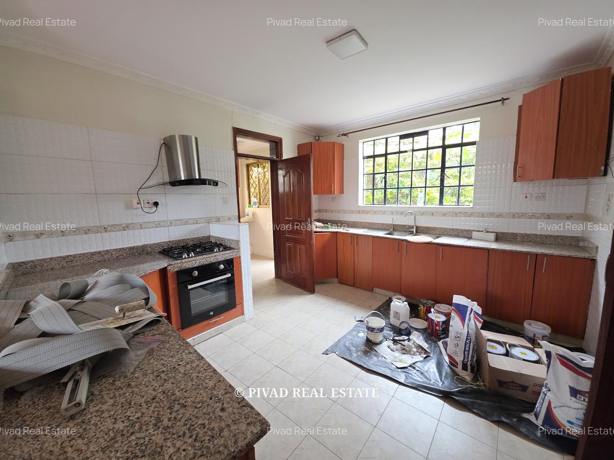 4 Bed Townhouse with Swimming Pool in Kiambu Road - 6
