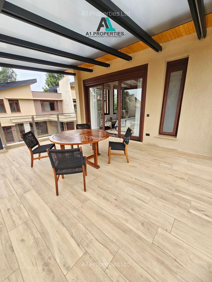 4 Bed Townhouse with En Suite in Runda - 19