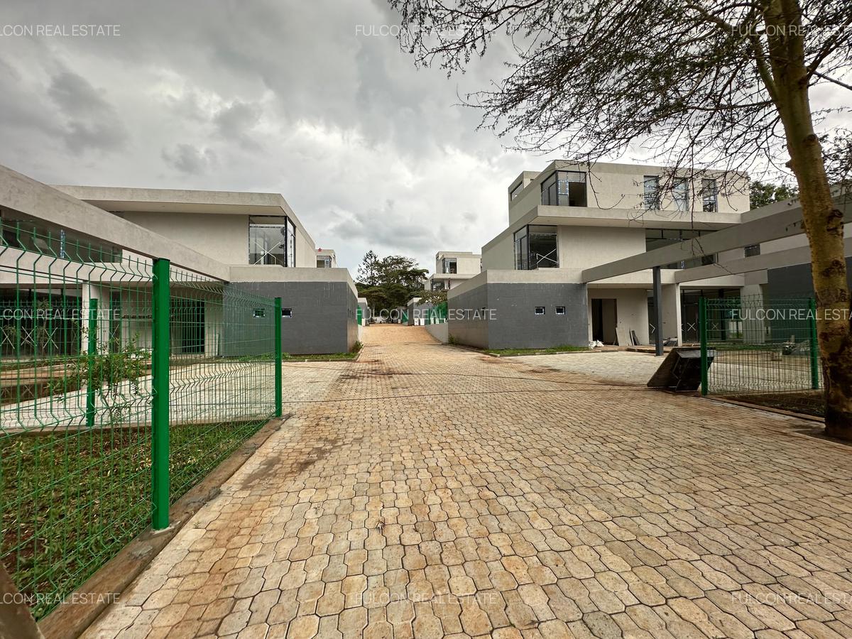 5 Bed Villa with En Suite in Karen - 8