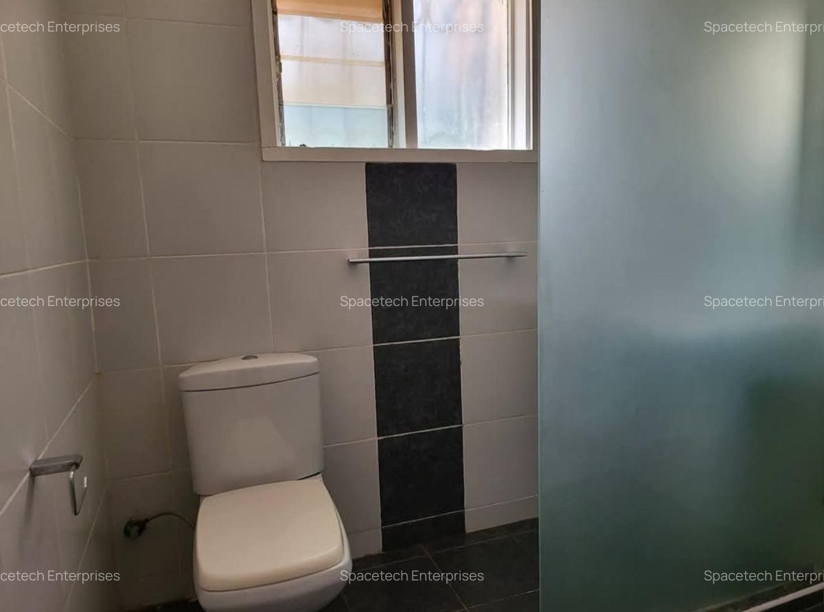 4 Bed House with Staff Quarters in Hill View - 9