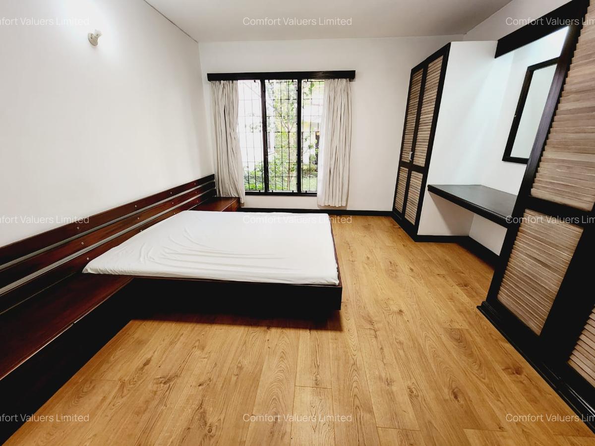 1 Bed House with En Suite at Westlands - 6