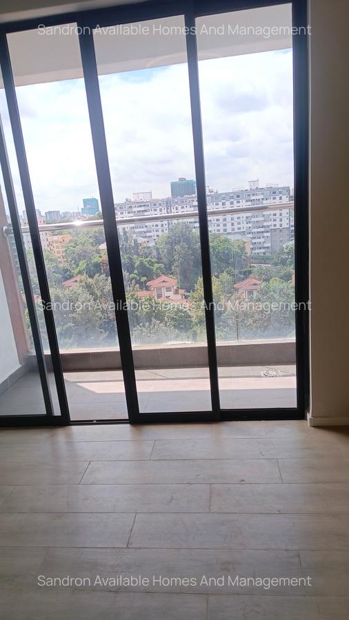 1 Bed Apartment with En Suite in Lavington - 11