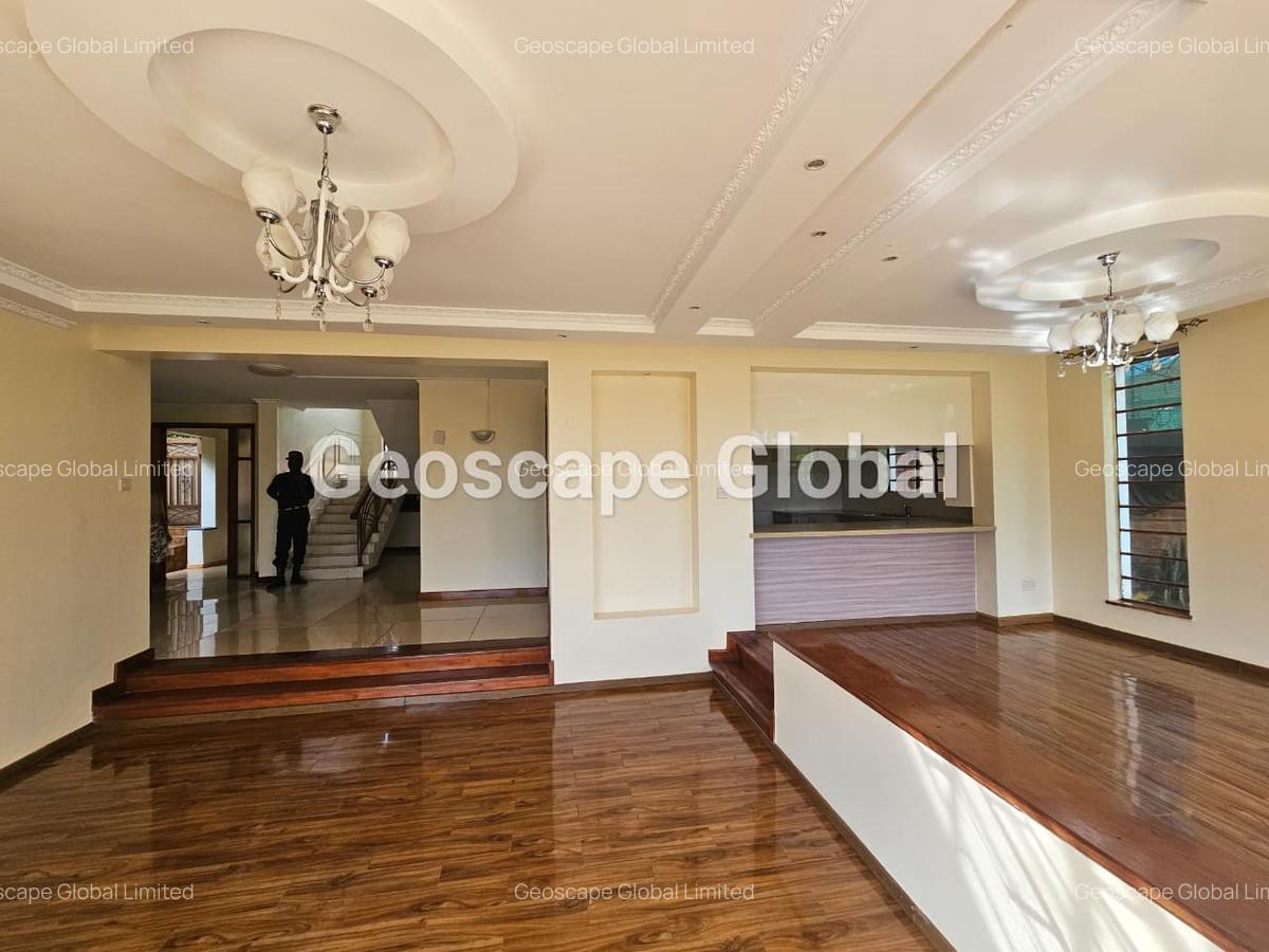 4 Bed House with En Suite in Kiambu Road - 2