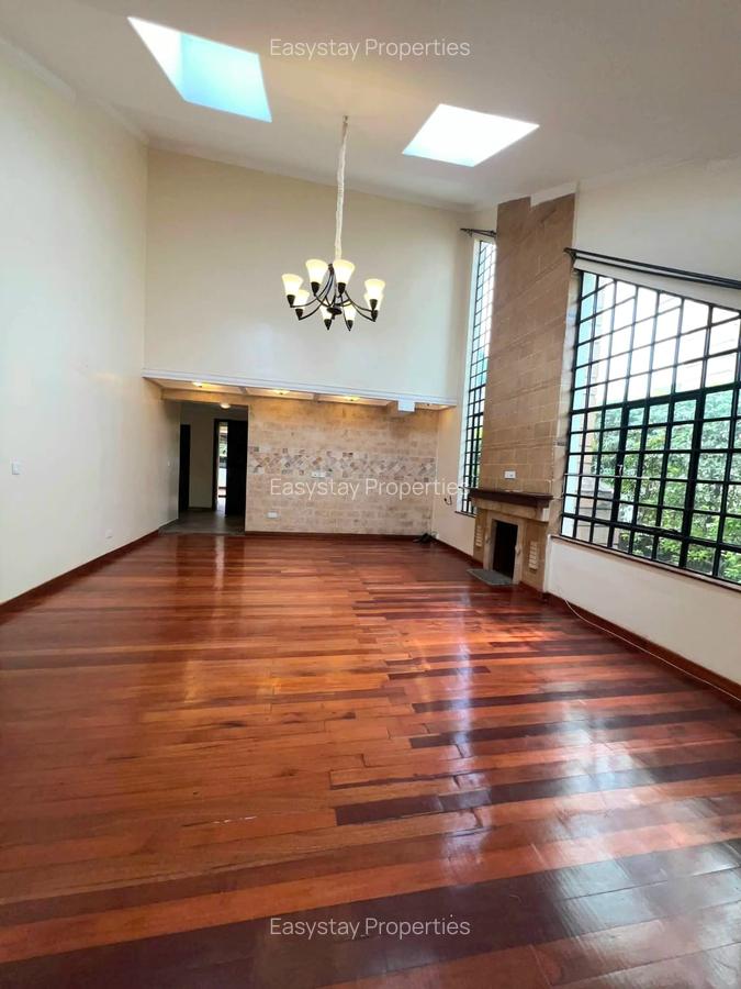 4 Bed Townhouse with En Suite in Kitisuru - 1