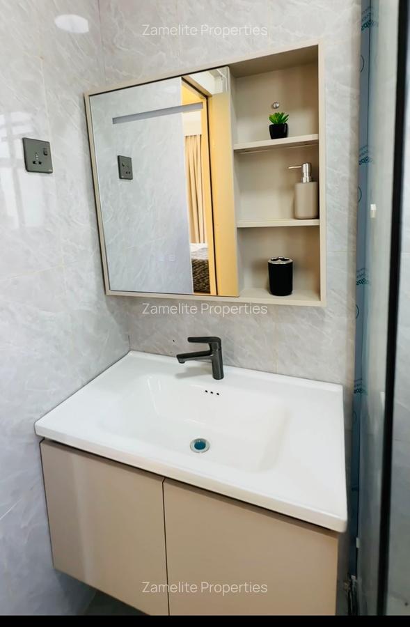 1 Bed House with En Suite in Kasarani - 8