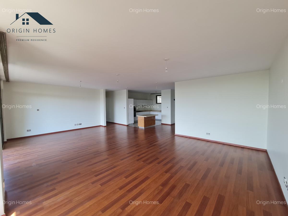 3 Bed Apartment with En Suite at Parklands Road - 5