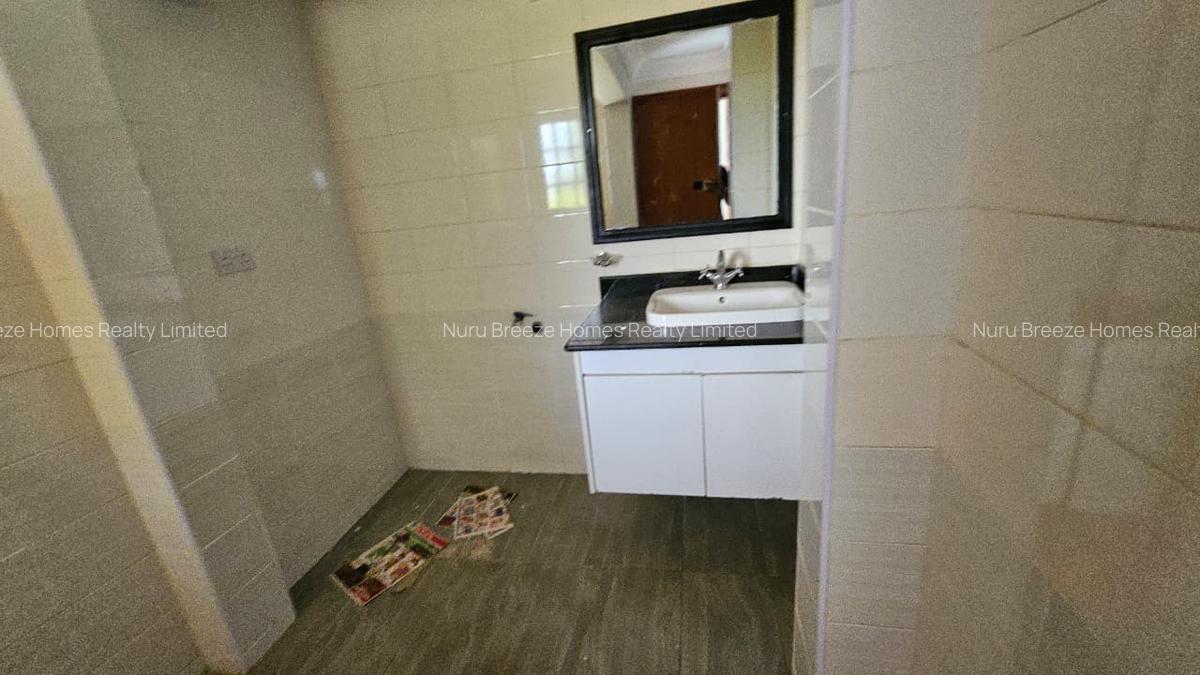 3 Bed House with En Suite in Runda - 8