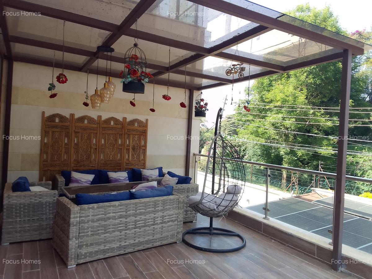 6 Bed Townhouse with En Suite in Lavington - 5