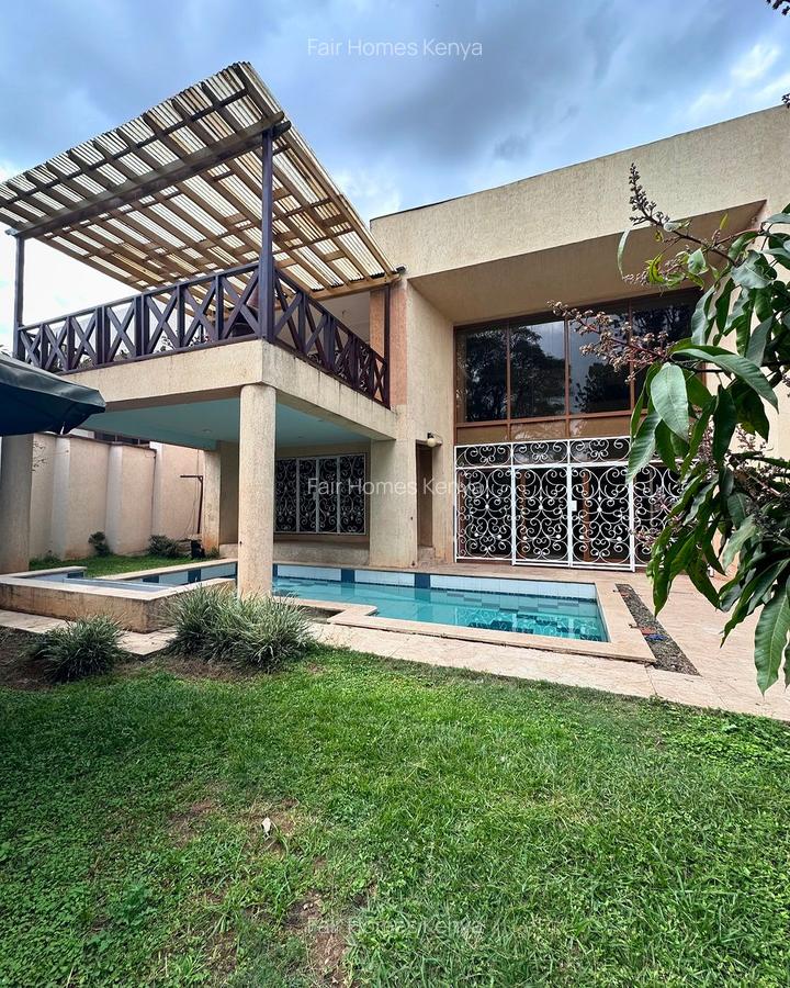 5 Bed Townhouse with En Suite at Convent Drive - 2