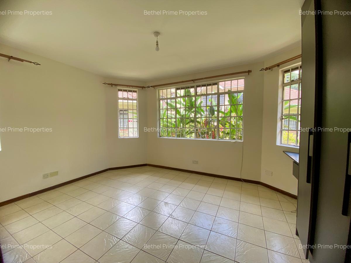 4 Bed Townhouse with Garden in Lower Kabete - 17