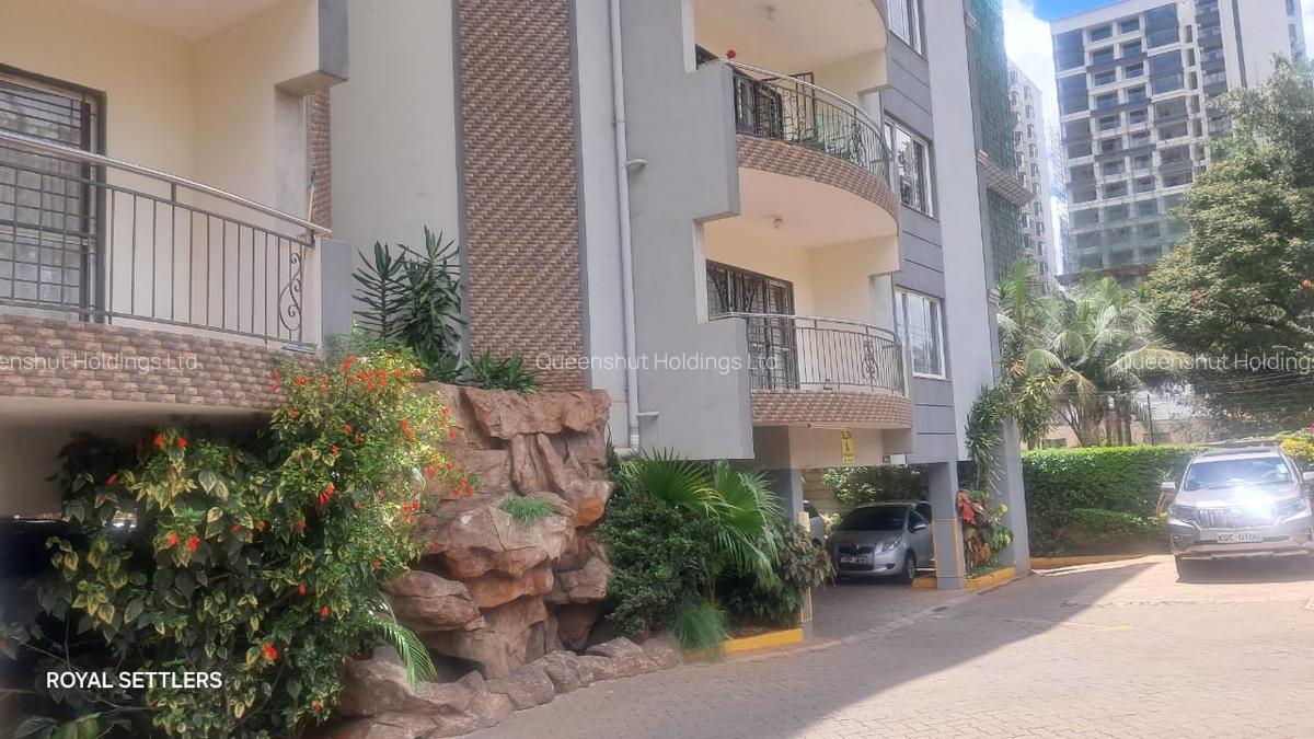 3 Bed Apartment with En Suite in Westlands Area - 1
