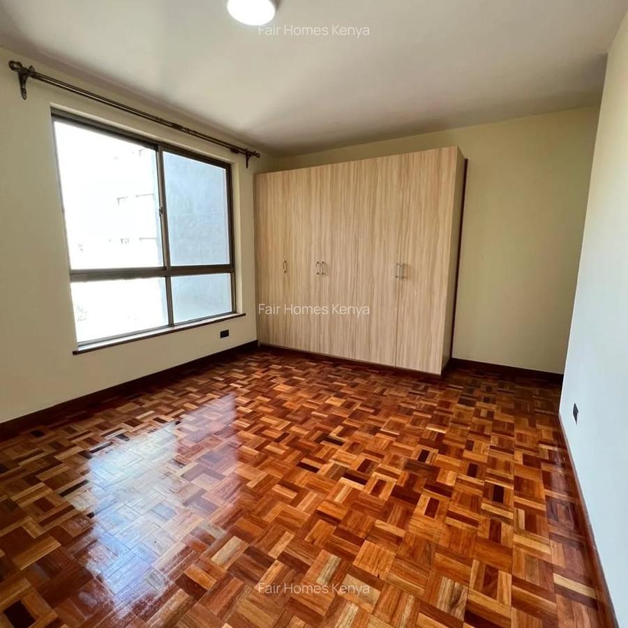 3 Bed Apartment with En Suite at Othaya Road - 10