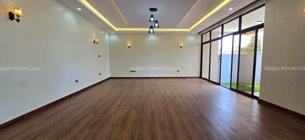 4 Bed Townhouse with En Suite at Kamakis - 12