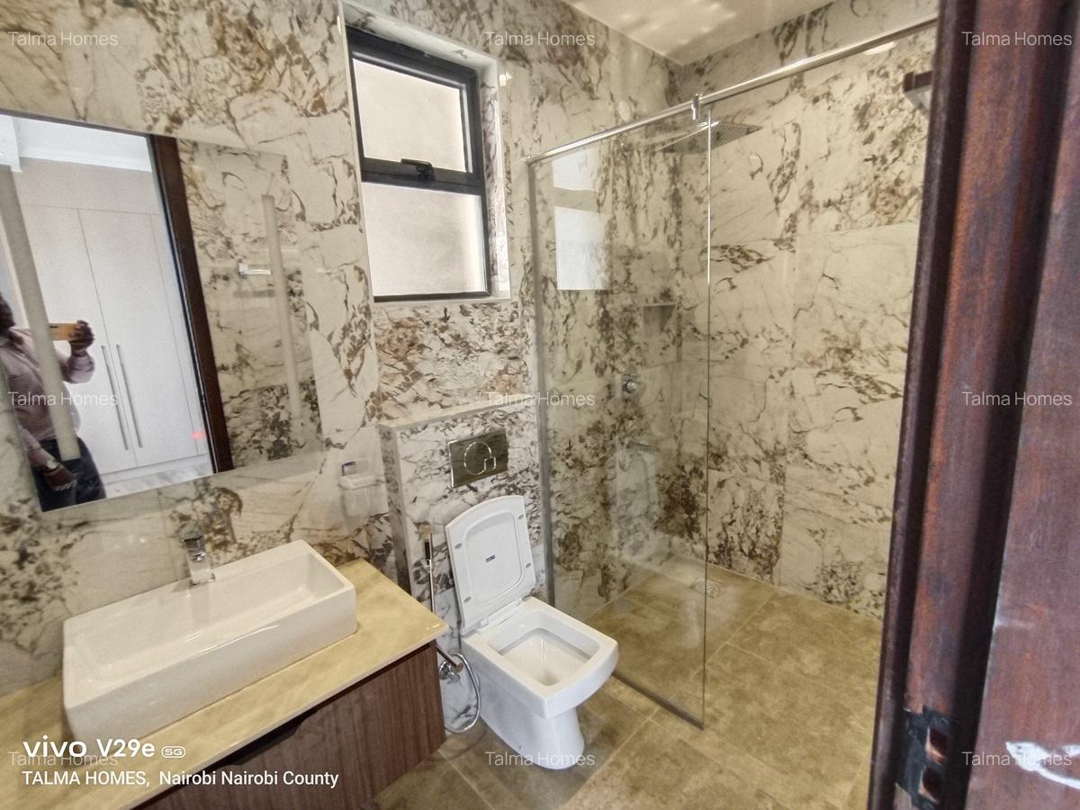 2 Bed Apartment with En Suite at Off Rhapta Road - 8
