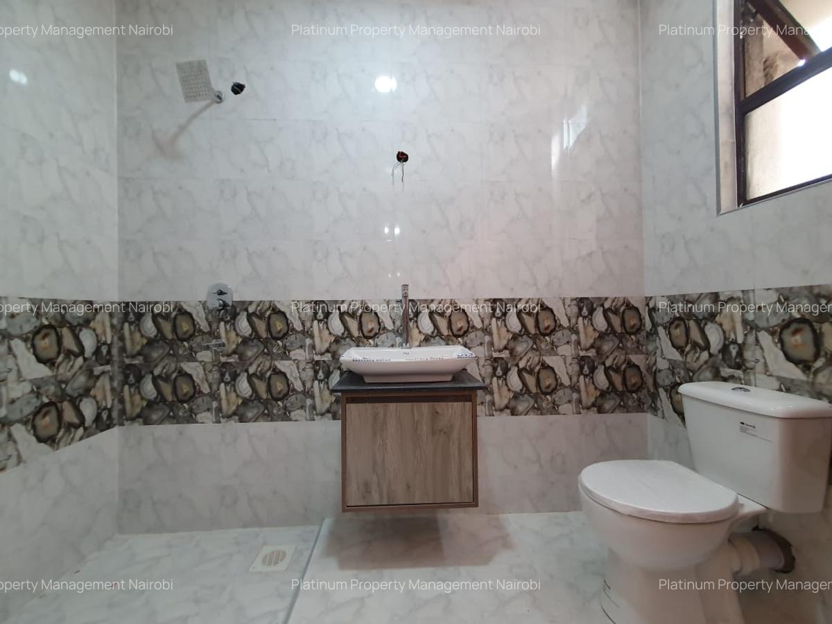 4 Bed Apartment with En Suite at Parklands - 7