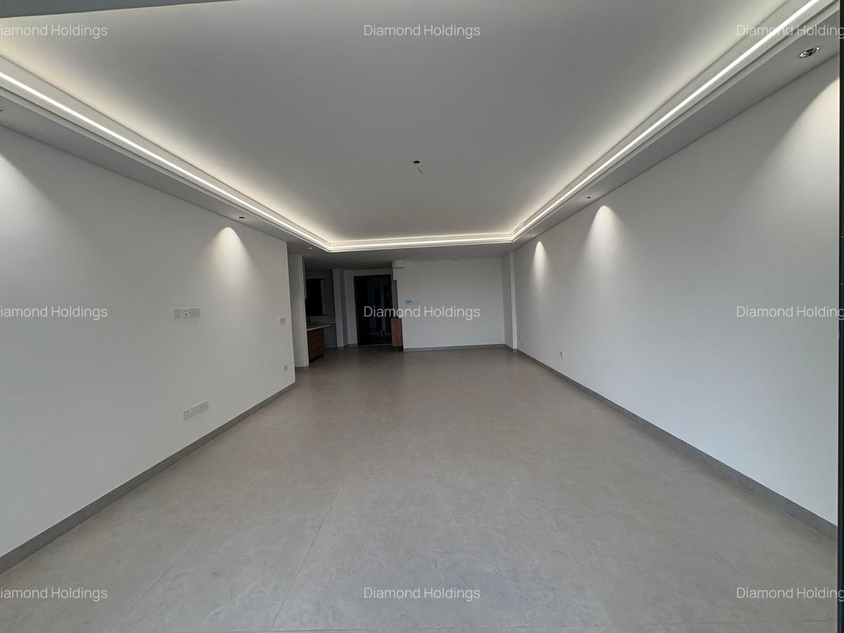 3 Bed Apartment with En Suite in Spring Valley - 3