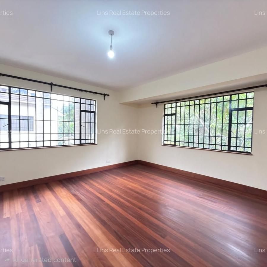 5 Bed Townhouse with En Suite in Lavington - 9