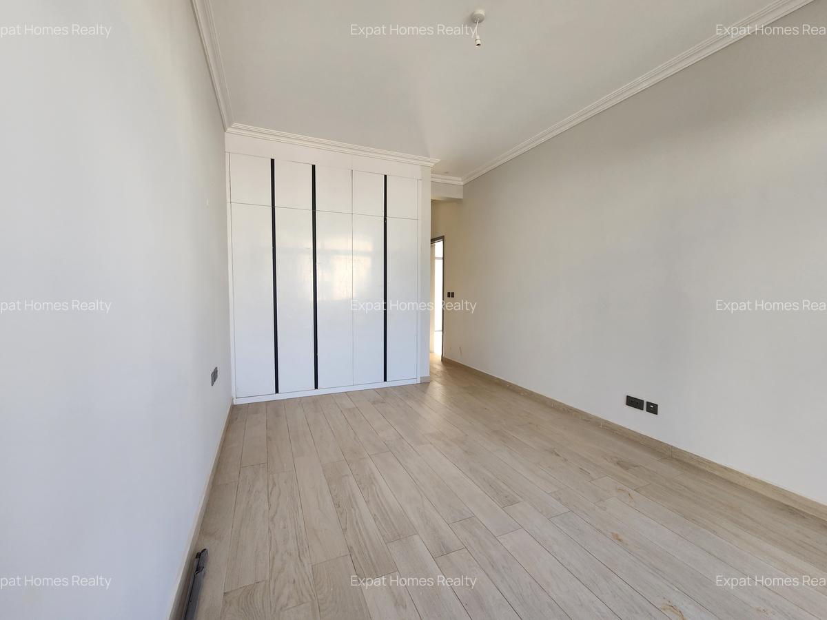 5 Bed Villa with Staff Quarters in Lavington - 12