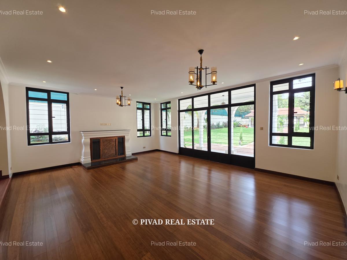 6 Bed House with Garden in Runda - 2