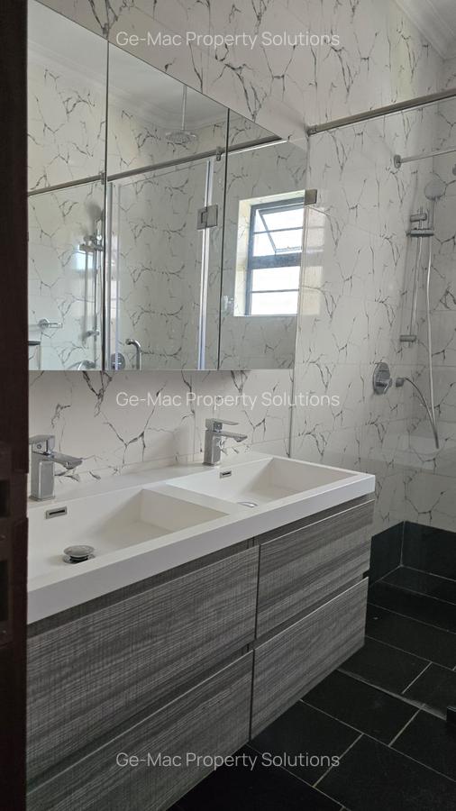 4 Bed House with En Suite in Kiambu Road - 12