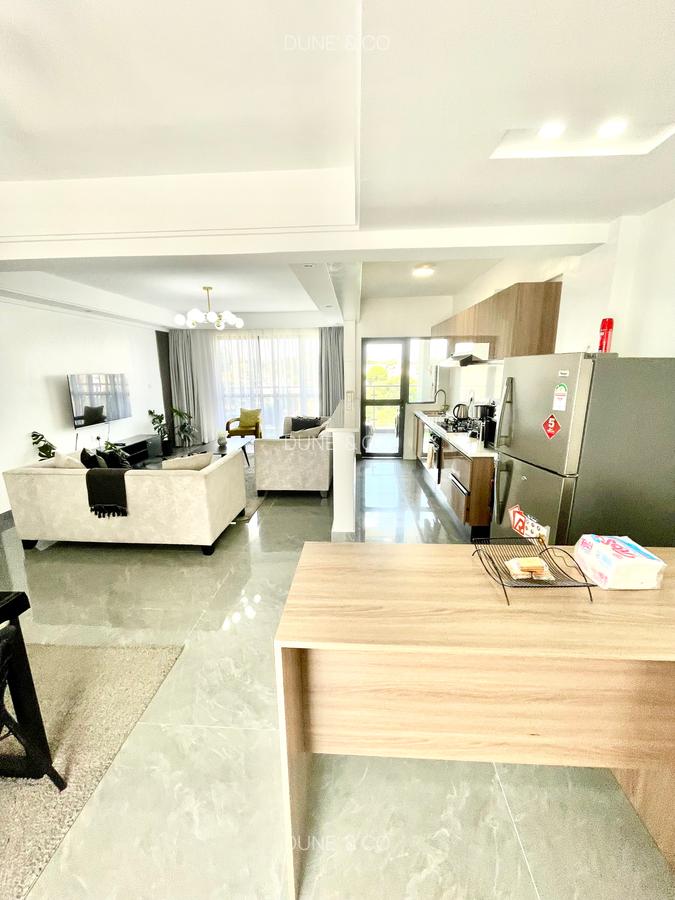 Serviced 2 Bed Apartment with En Suite in Riverside - 3