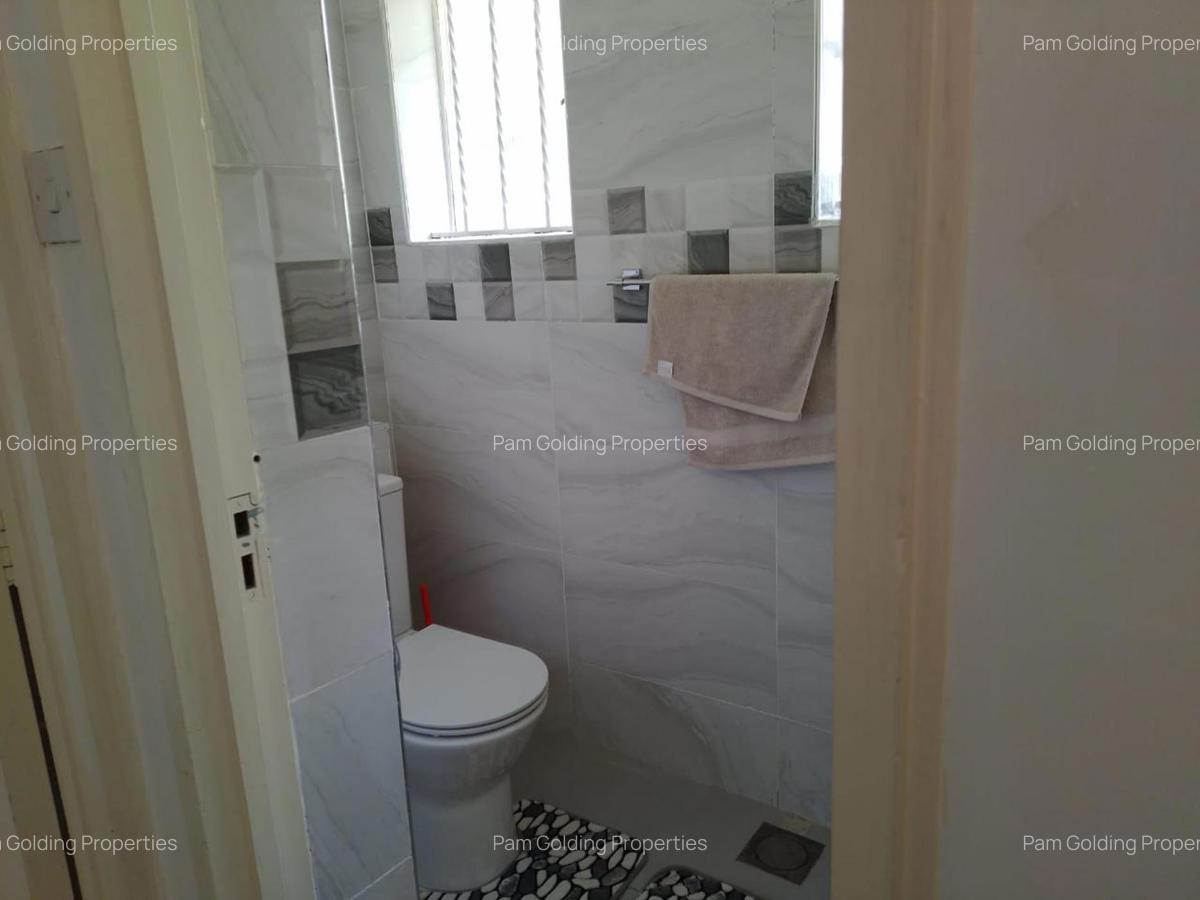 3 Bed House with En Suite in Karen - 9
