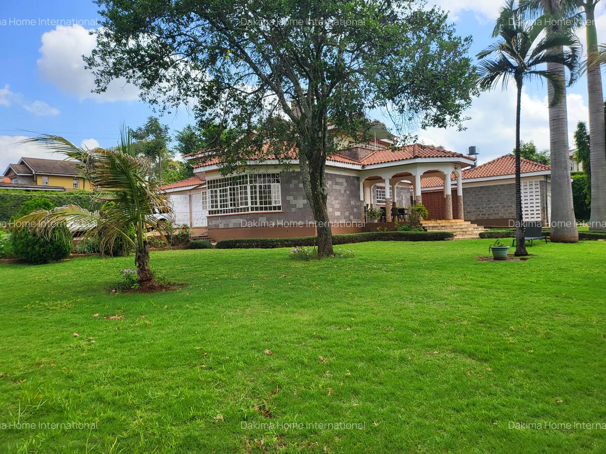 5 Bed House with En Suite in Runda - 13