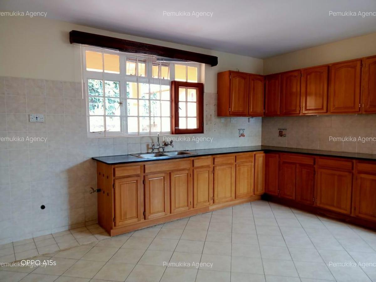 4 Bed House with En Suite at Runda - 9