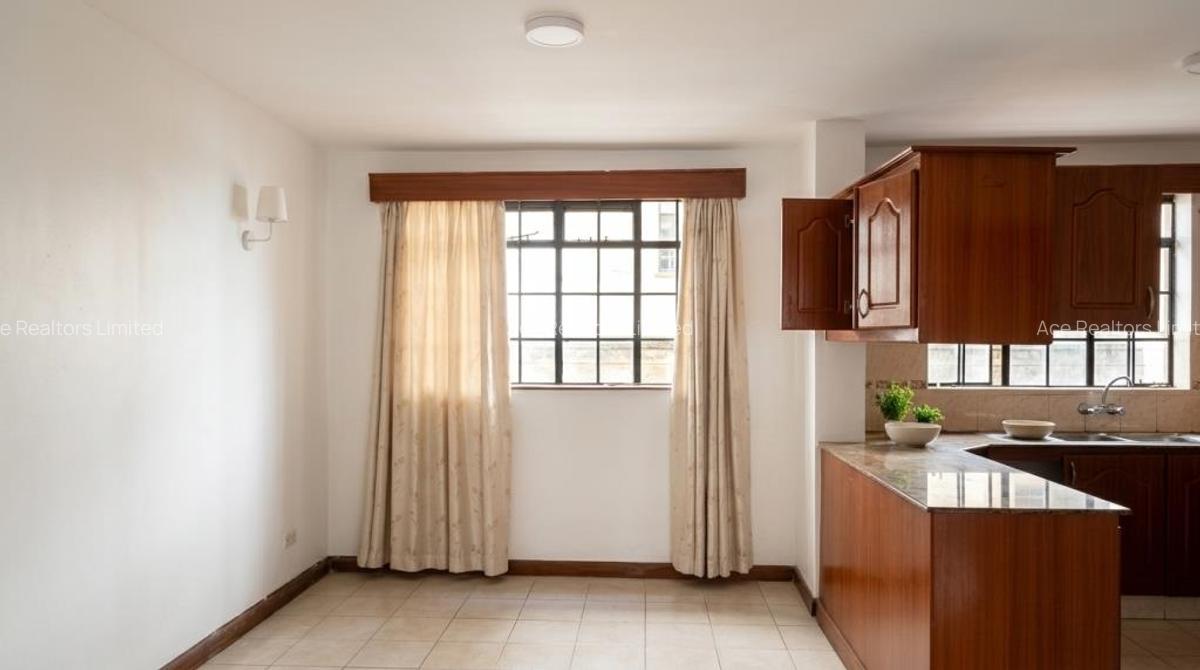 3 Bed Apartment with En Suite at Brookside Estate - 16