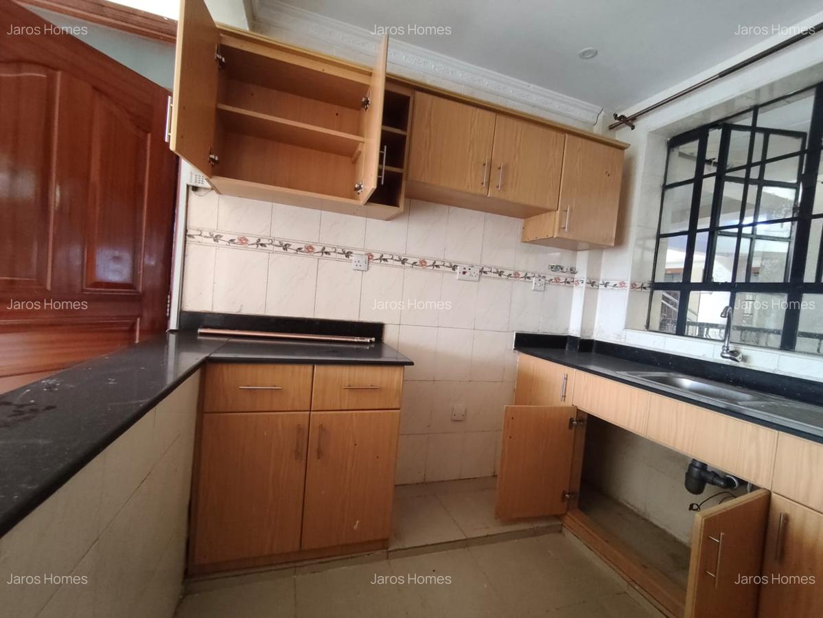 1 Bed Apartment with En Suite at School Lane - 12