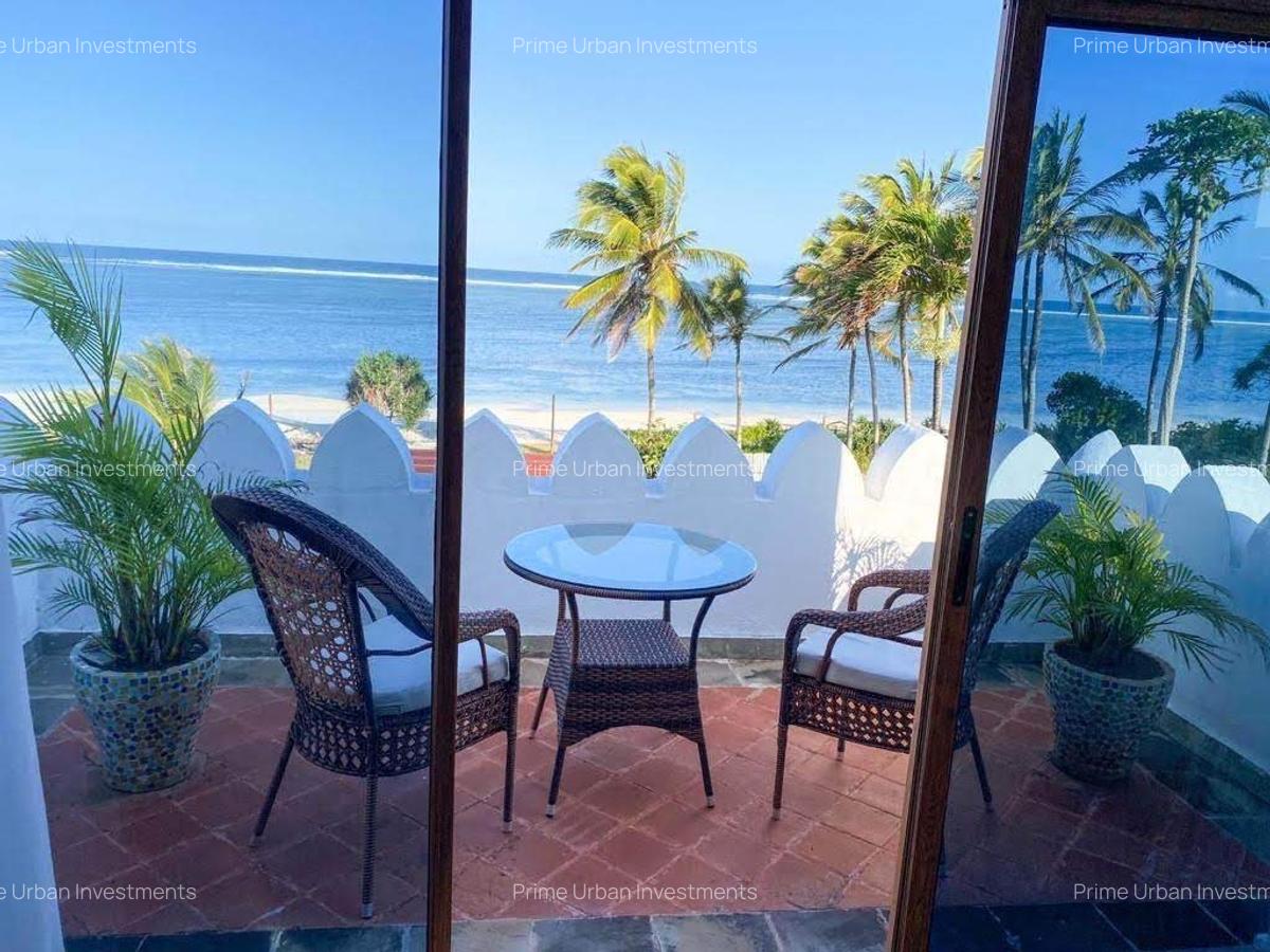 3 Bed Townhouse with En Suite at Kikambala Beach - 3