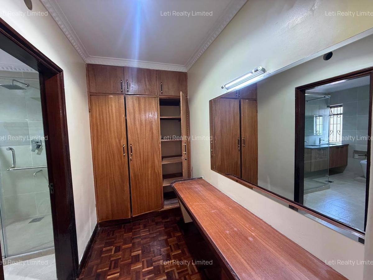 4 Bed Townhouse with En Suite in Kilimani - 13