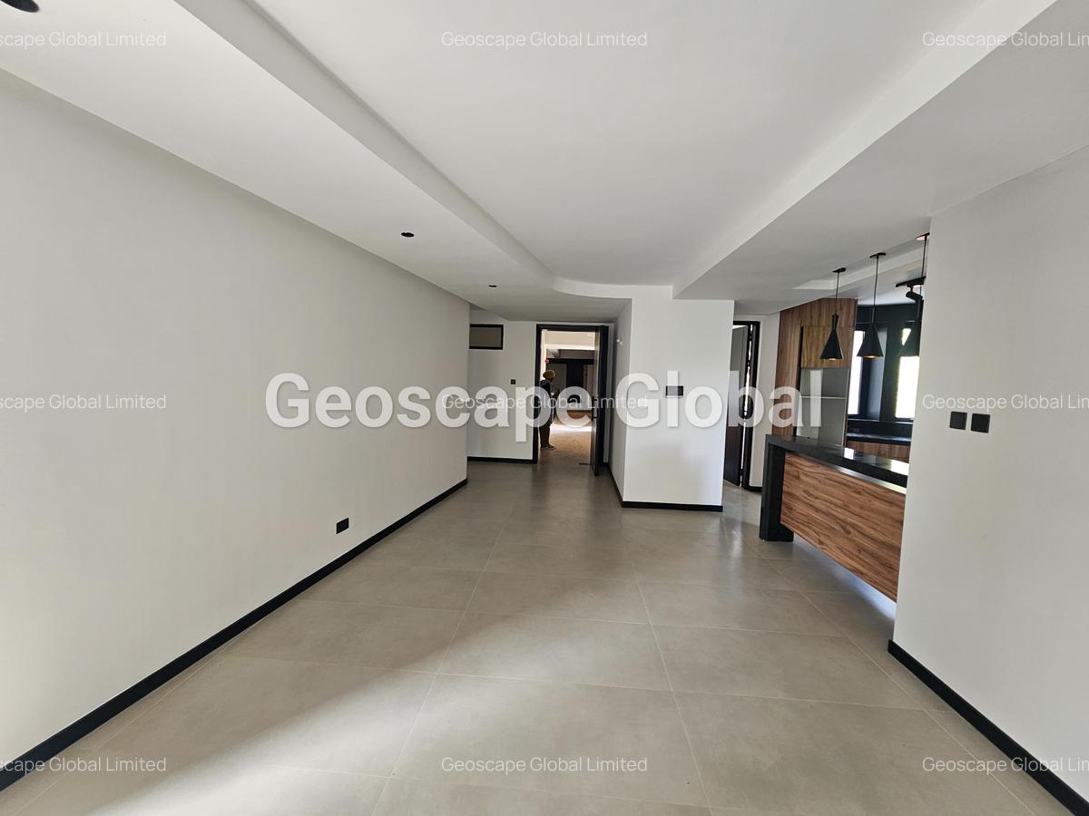 3 Bed Apartment with En Suite in Westlands Area - 2