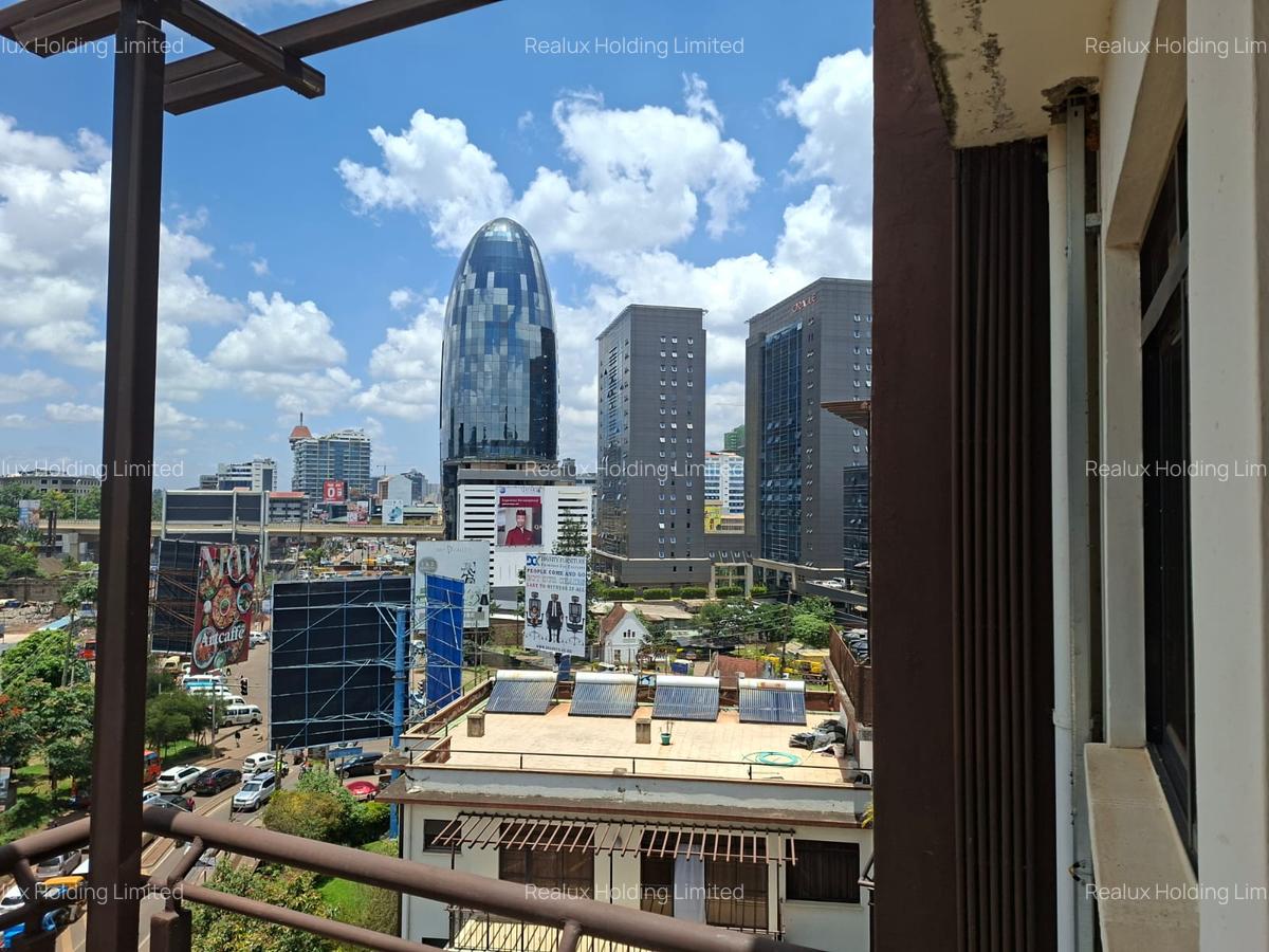 3 Bed Apartment with En Suite in Rhapta Road - 12
