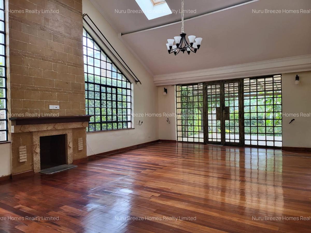 4 Bed Townhouse with En Suite in Kitisuru - 10