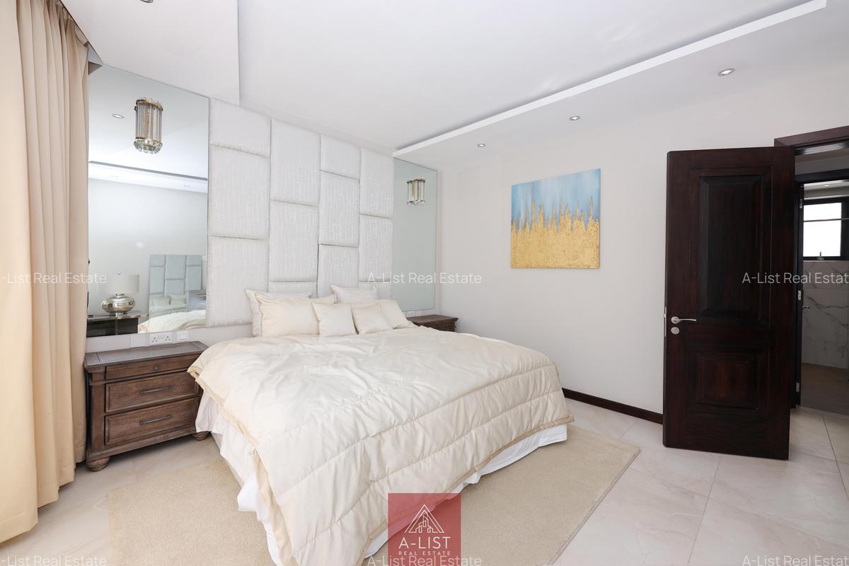3 Bed Apartment with En Suite at Riverside Drive - 6