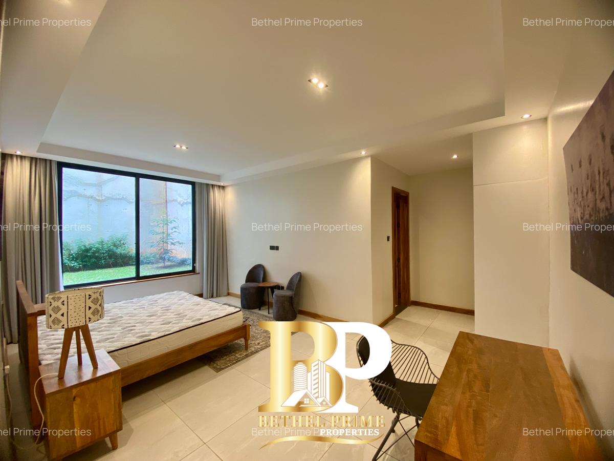 Furnished 4 Bed Apartment with En Suite in Spring Valley - 12