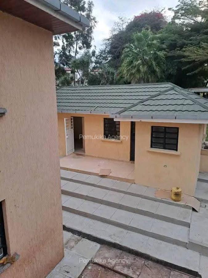 4 Bed Townhouse with En Suite in Karen - 10
