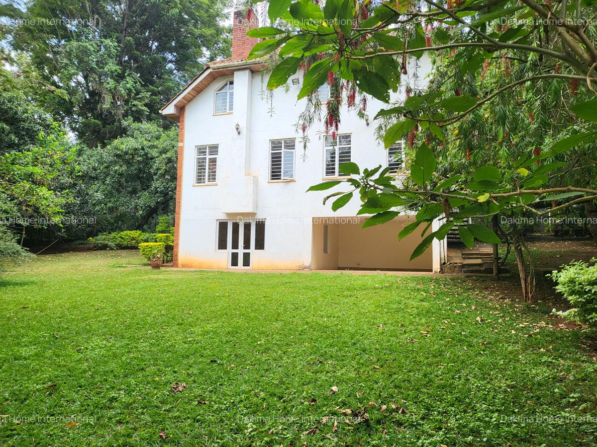 5 Bed Townhouse with En Suite in Rosslyn - 19