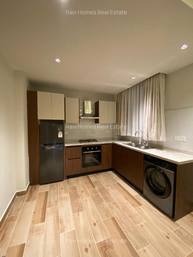2 Bed Apartment with En Suite at Raphta Road - 17