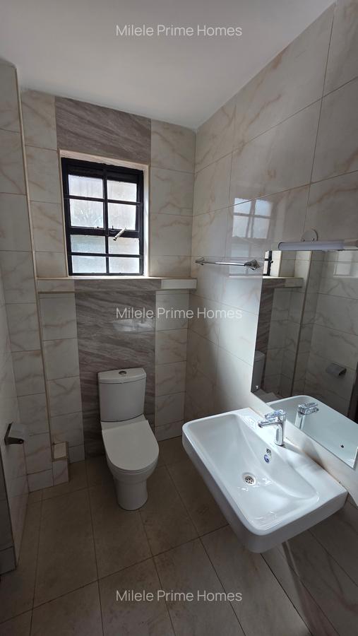 Serviced 3 Bed Apartment with En Suite in Thindigua - 5